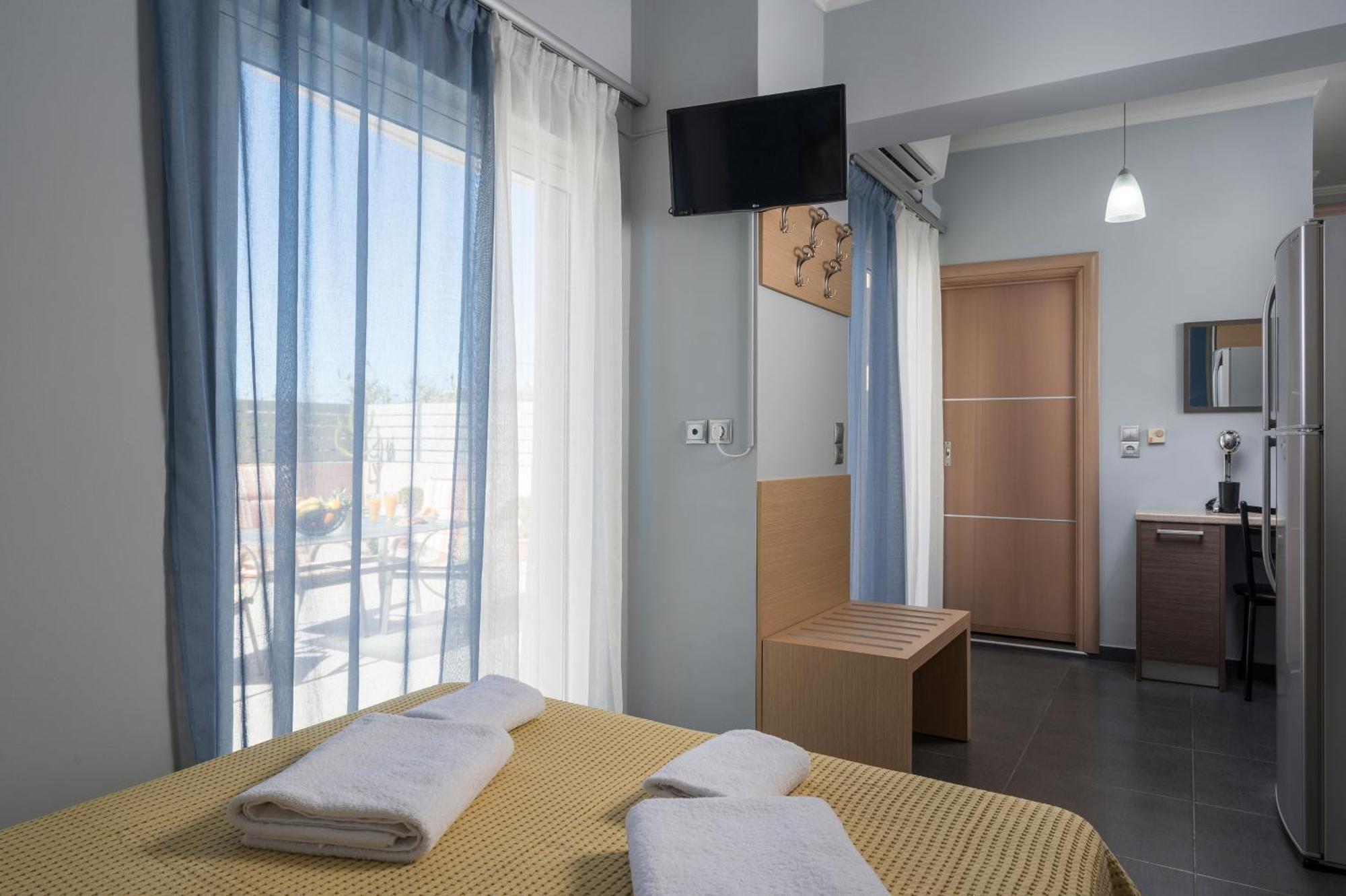 Ferienwohnung Astrantia (Adults Only) Chania  Exterior foto